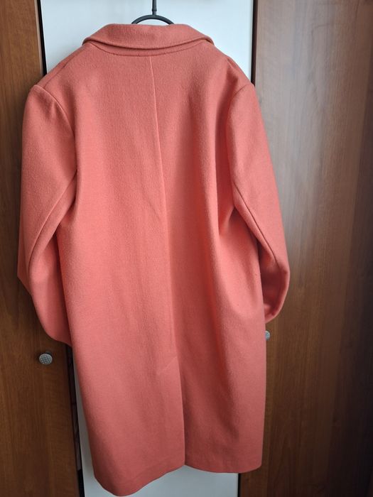 Дълго палто 38 размер