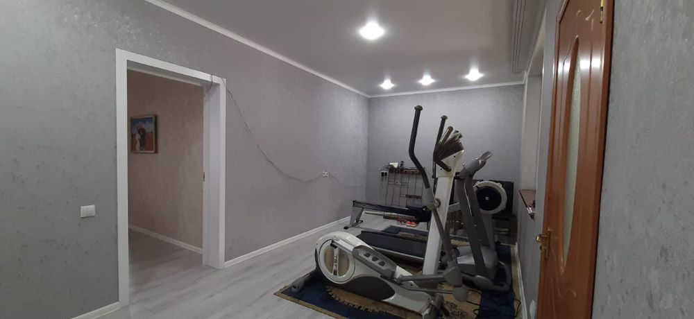 Продам дом 2 этажа.