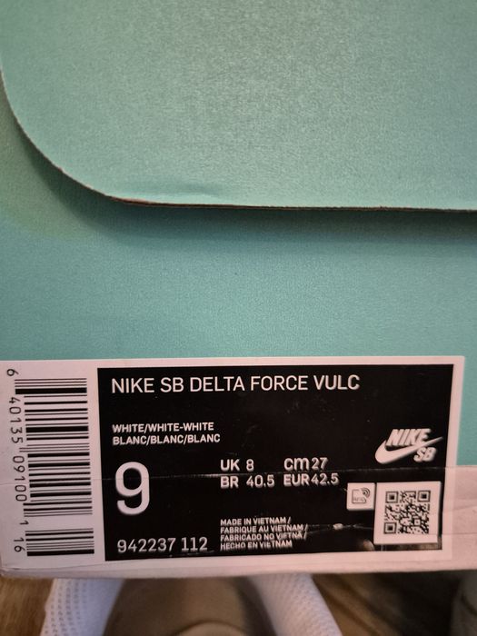 Adidas Nike nr 42 originali in cutie fara defecte