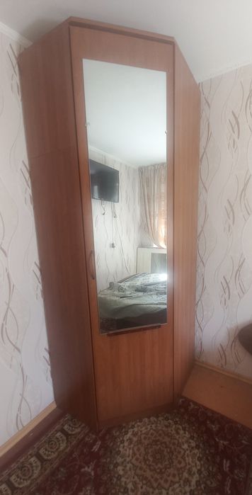 Угловой шкаф компактный