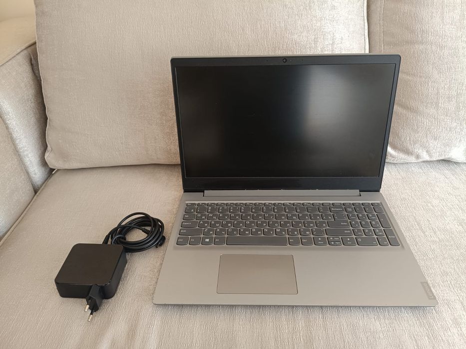 Ноутбук Lenovo Ryzen 3 SSD256 Win 10