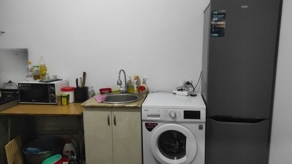 Nazarbe tokzor 5 ta xona suv gaz svet mommo yoq 24 soat bez komisioni