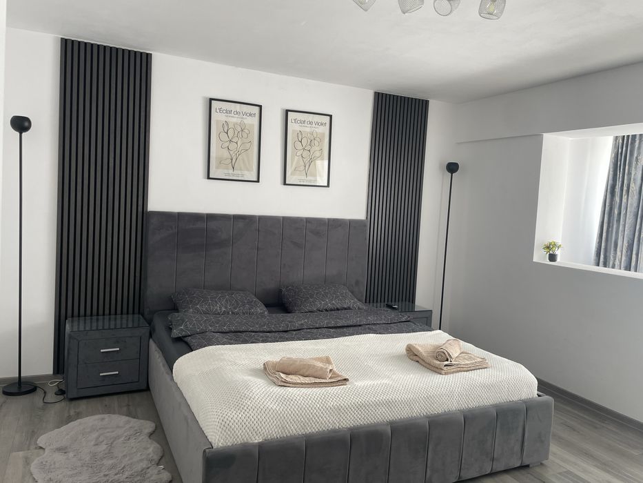 Inchiriez apartament in regim hotelier in zona centrala