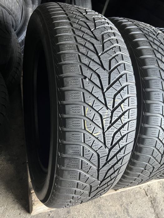4 anvelope de iarna 225/60/18 yokohama!