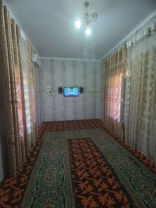 Hovli sotiladi Yangi Hayot MFY