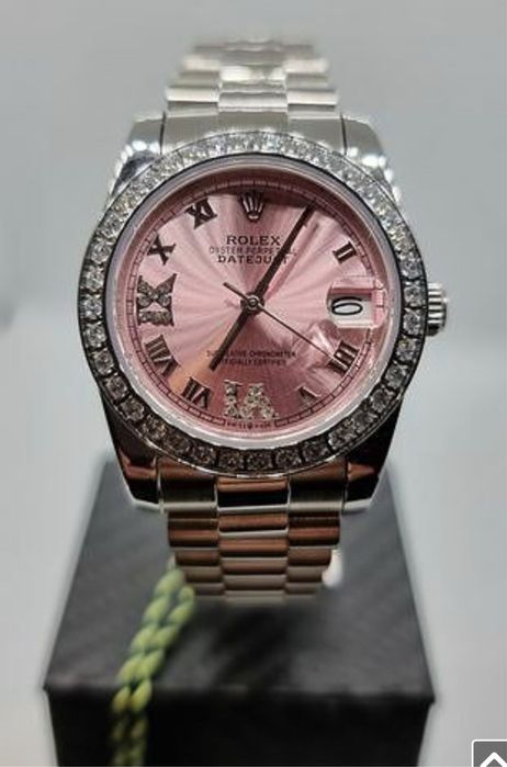 Розов часовник Rolex