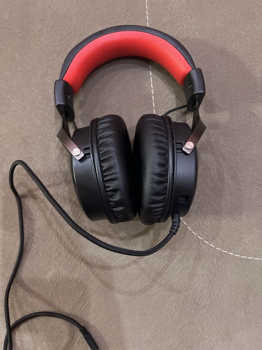 Слишалки : Redragon