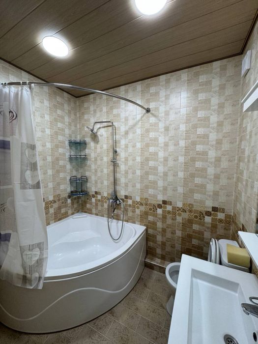 Продается 4 ком. Квартира площадью 126 кв.м. Адрес Фрунзе