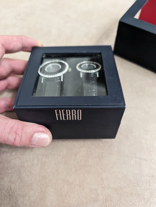 Продам пару часов