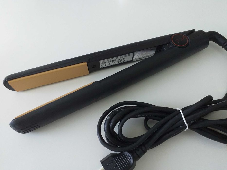 Placa intins parul profesionala GHD si DAGA PROFI NANOCERAMIC