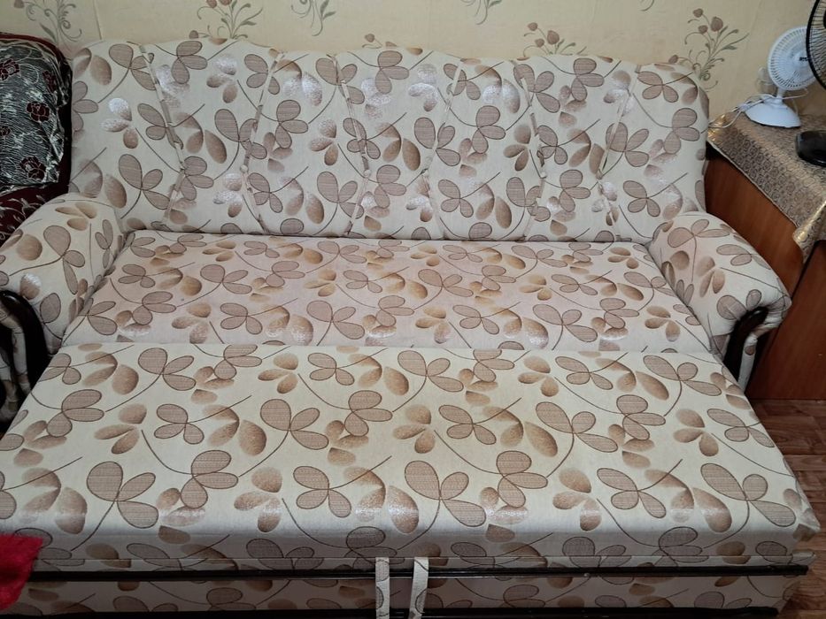 Продам диван раскладной