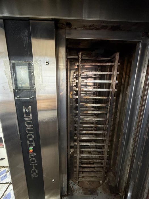 Продам печь конвекционная