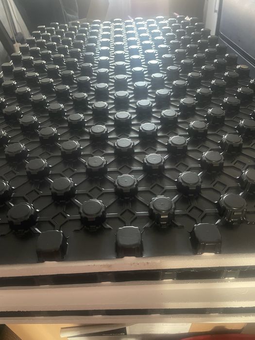 Vand 11 placi  nuturi pentru incalzirea in pardoseala de 20 MM  NEXTTERM