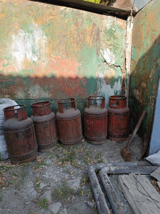 Продам газовый баллон.