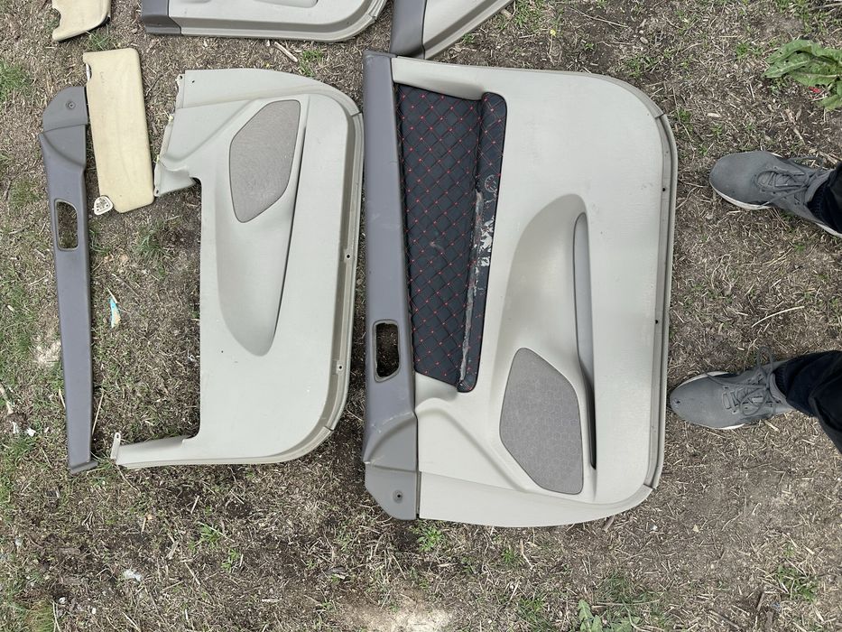 Camry 30 обшивки