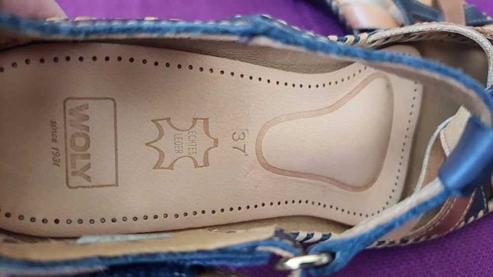 Sandale trendy full piele Pikolinos marimea 37