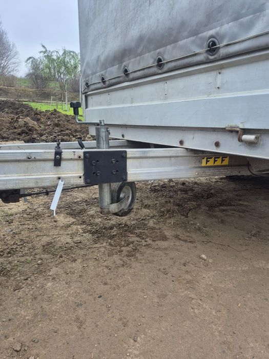 Remorcă 2 punți de vanzare