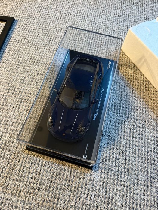 Macheta 1:18 Porsche Limited Edition