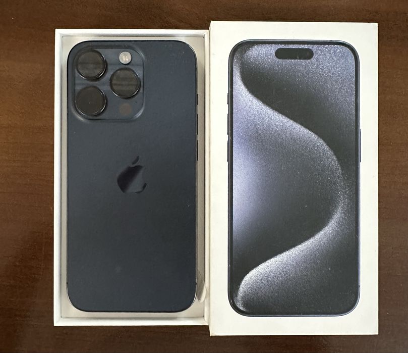 Продам айфон 15 про