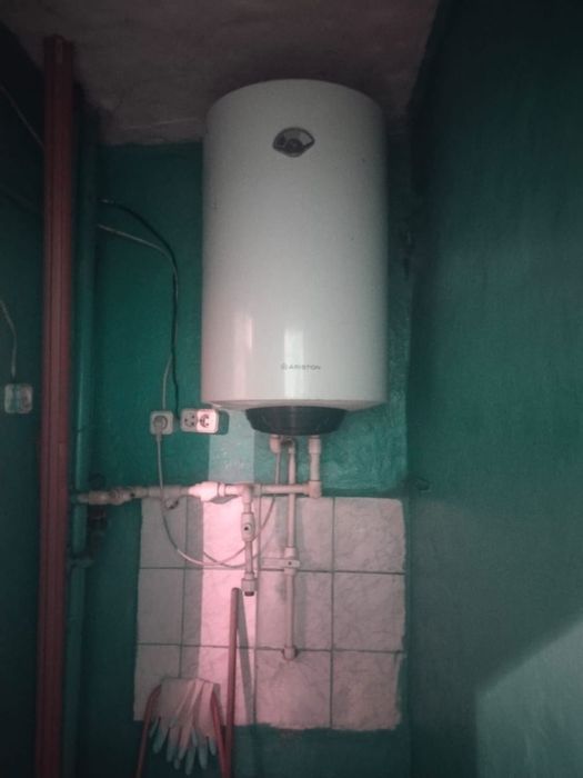 Продам комнату 18 кв. Район Изюминки.