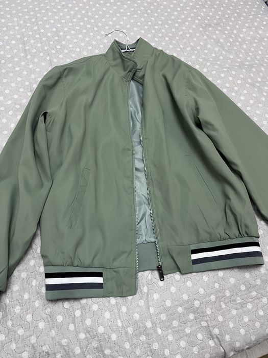 Куртка мужская новая.