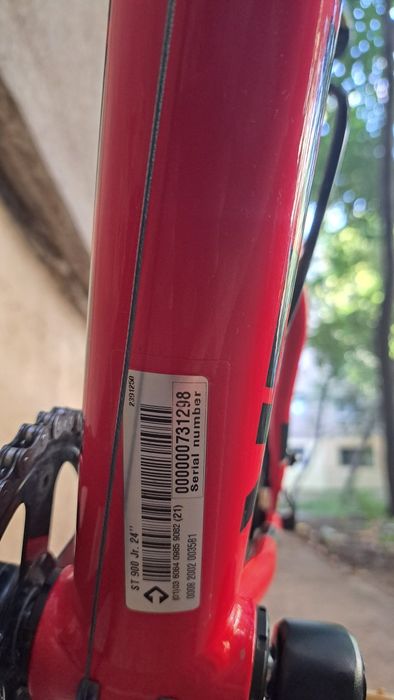 Vand Bicicleta MTB Rockrider ST900 24” rosu, copii 9-12 ani