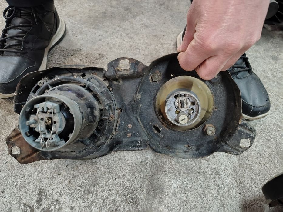 Фарове за БМВ е30 Бош