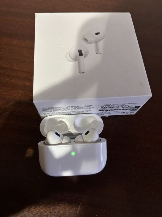 Продам AirPods Pro