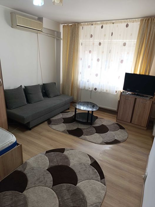 Închiriez Garsonieră in Alexandria