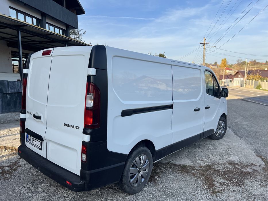 Renault Trafic 1.6  Lung L2H1.  Pret 7800€