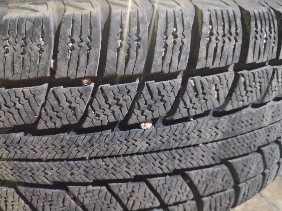 Автошина 235/60 R 18