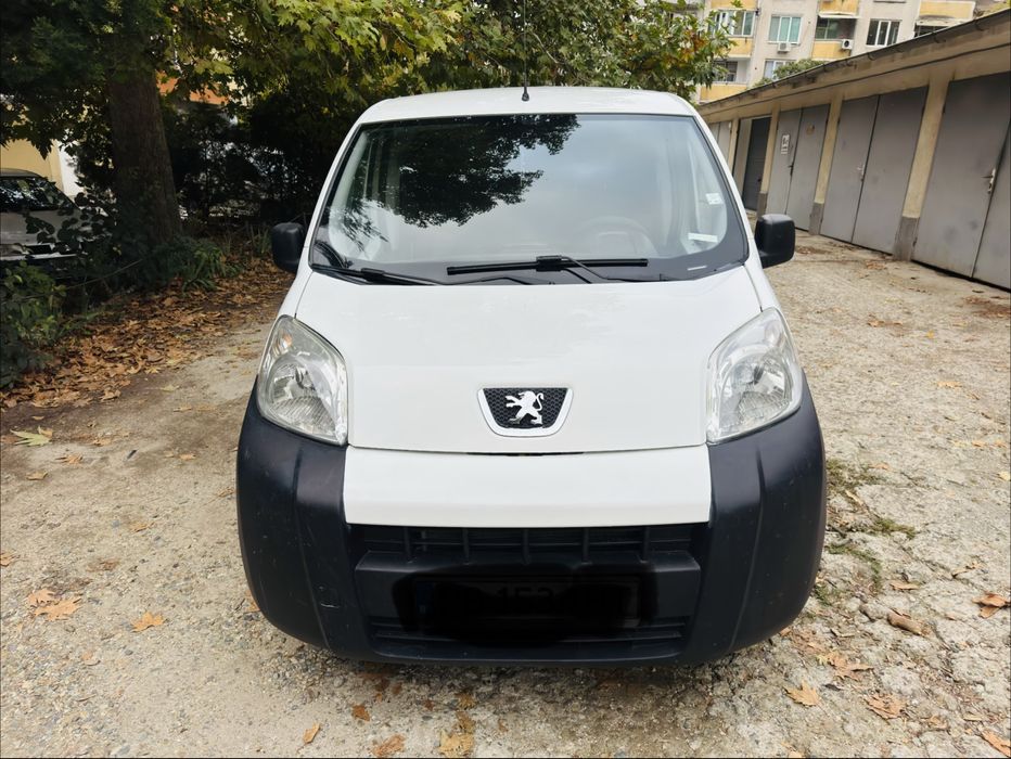 Peugeot bipper.
