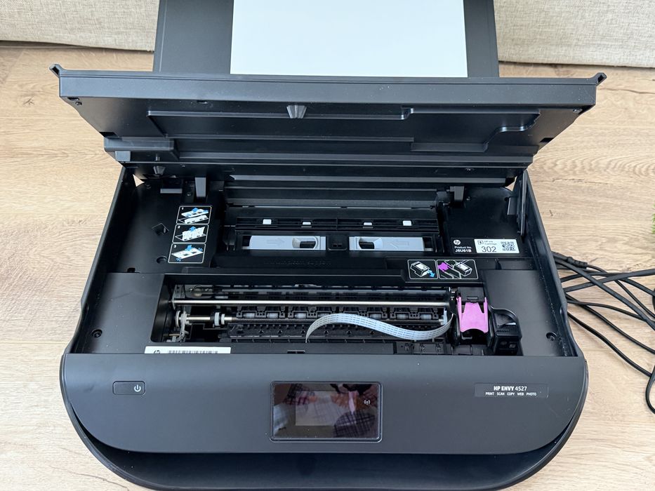 Imprimanta HP ENVY 4527