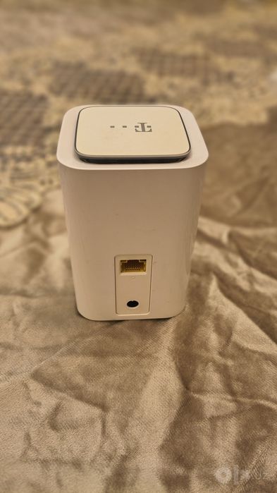 Router sotiladi (holati yaxshi ) Продается роутер (в хорошем состояни)