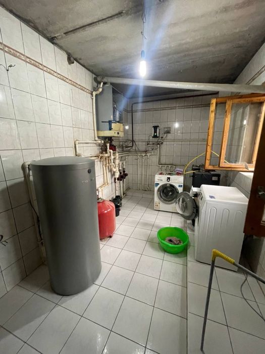 Срочно! Продается участок на Центре Города .