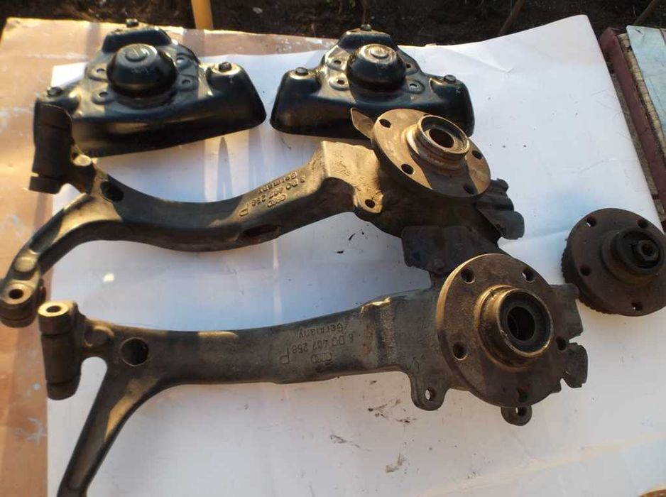 Части за Audi A4 B5 1.8TQ, 80 B4 2.0 ABK, 100/A6 C4, 2.0 16V, 2.6, 2.8