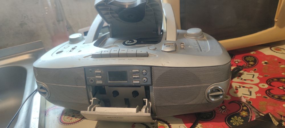 cd player cu casetofon și radio