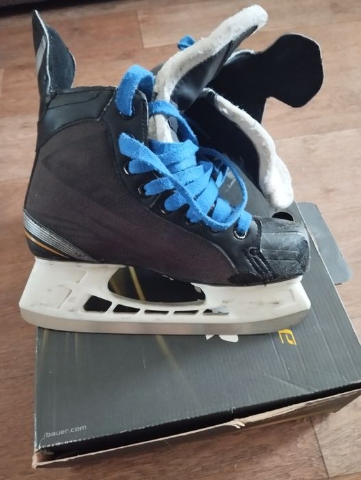 Коньки подростковые