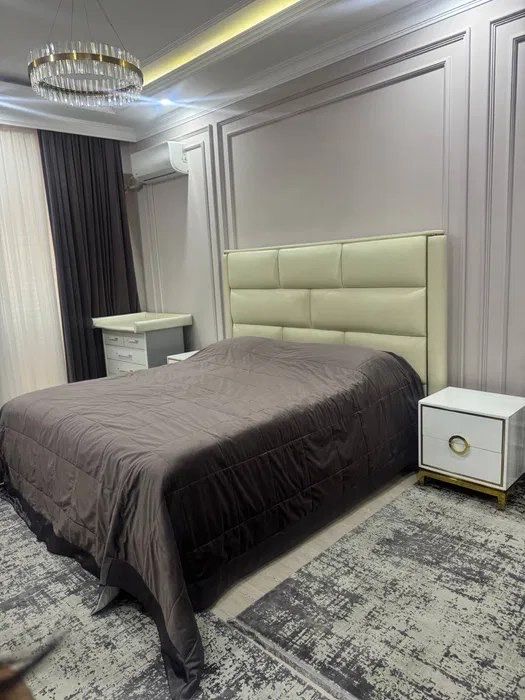 Квартира парк Тельмана 5/5-6/6 210 м2