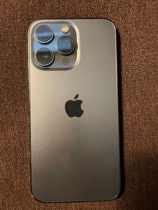 продаеться айфон 13про