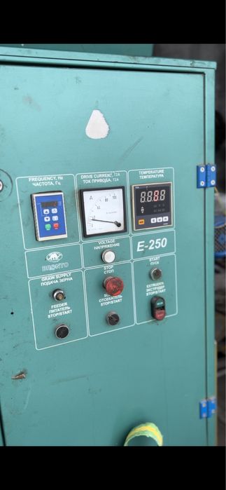 Extruder SOIA 250 kg/ora 37 KW ( full fat)