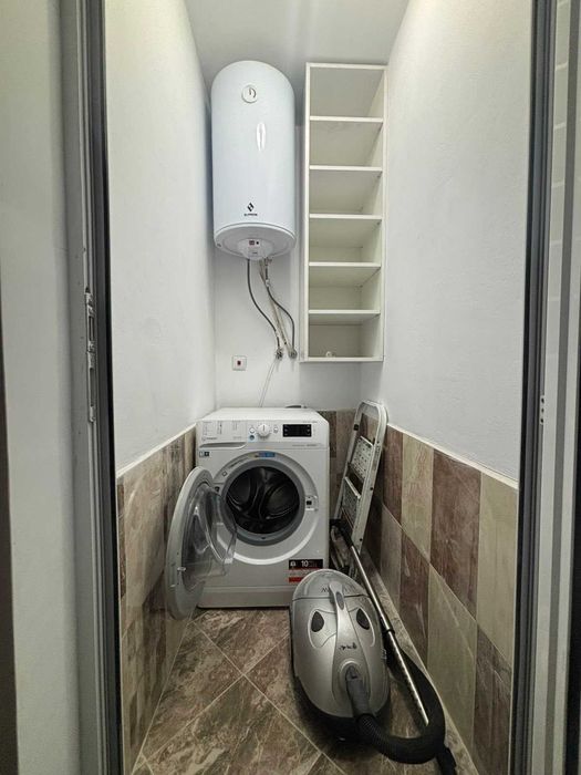 Дава се под наем Двустаен апартамент в Бургас, Славейков - 60 кв.м за 612 € - Снимка #8