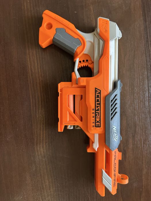 Продам Nerf accustrike