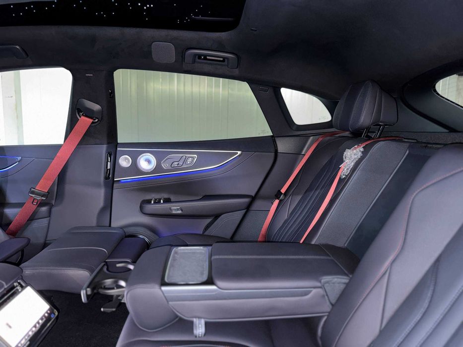 Электромобиль Zeekr 001  (310 млн. первоначальный взнос)