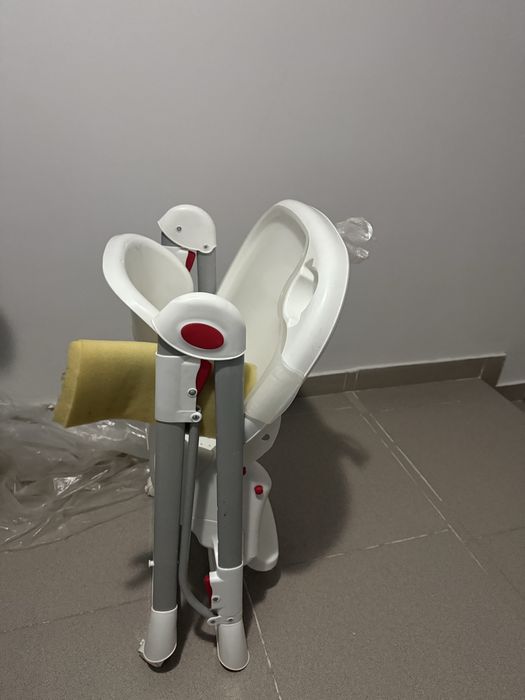 Продам стул для кормления