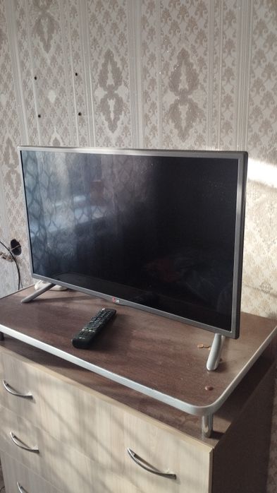 Продам телевизор
