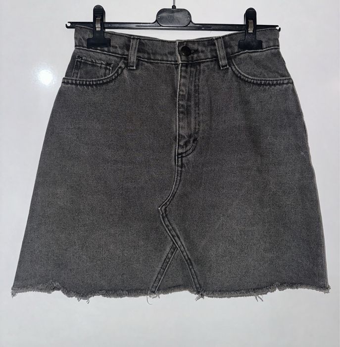 Дънкова пола.