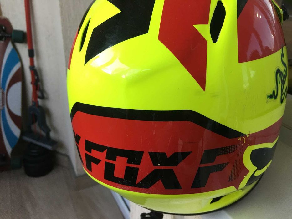 Продавам Full Face каска за спускане FOX Rampage L(59-60)