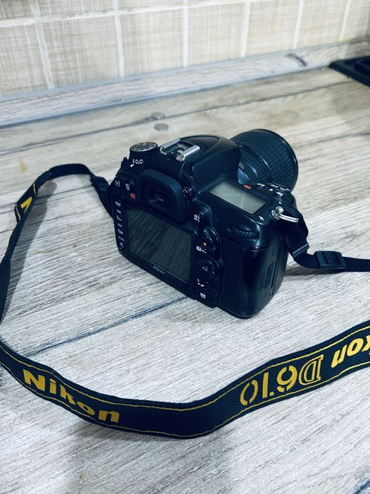 Фотоаппарат Nikon D7000