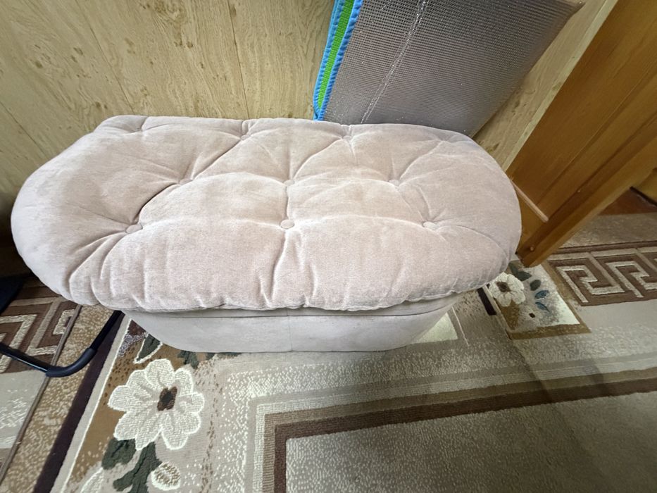 Продаю диван Майкудуе
